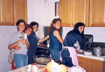 2 agosto - in cucina dopo il megapranzo preparato da Violetta e Adriana