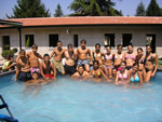 il gruppo in piscina